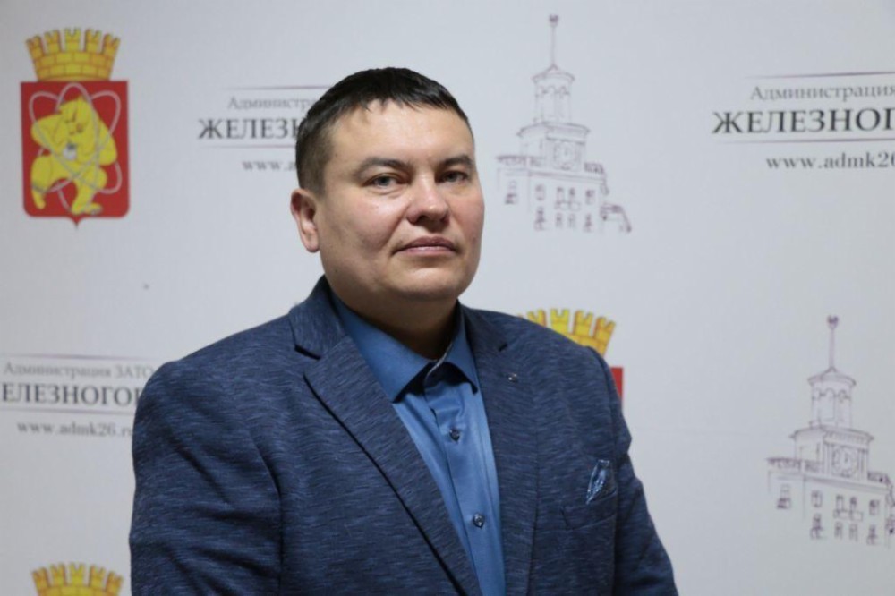 Подгорный председатель президиума верховного совета. И о директора мп. Мп жкх подгорный г железногорск красноярского края. Мп жкх подгорный г железногорск красноярского края. Подгорный директор.