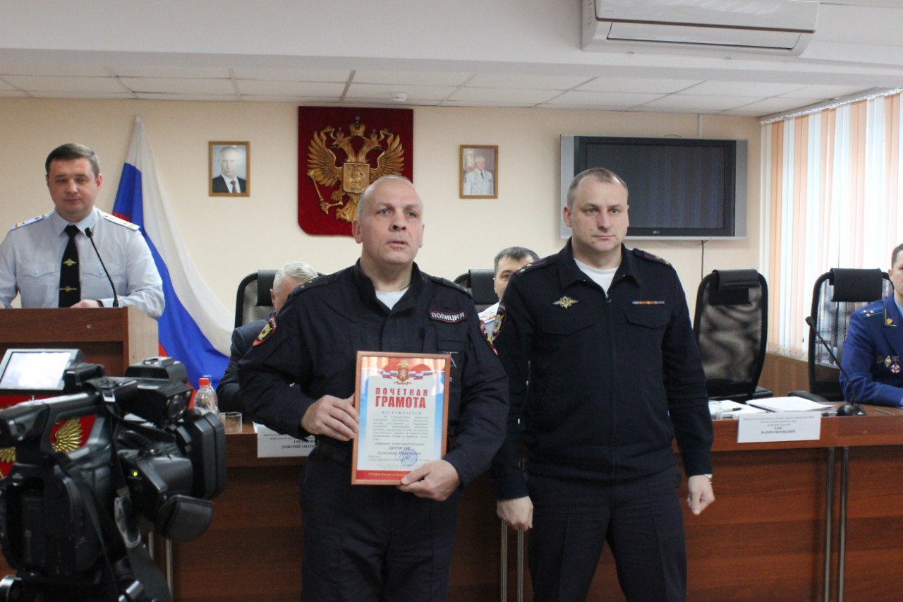 Гувд мвд по красноярскому краю. Гу мвд россии по красноярскому краю батурин. Отдел внутренних дел красноярского края. Управление внутренних дел красноярского края. Тетерин гу мвд по красноярскому краю.